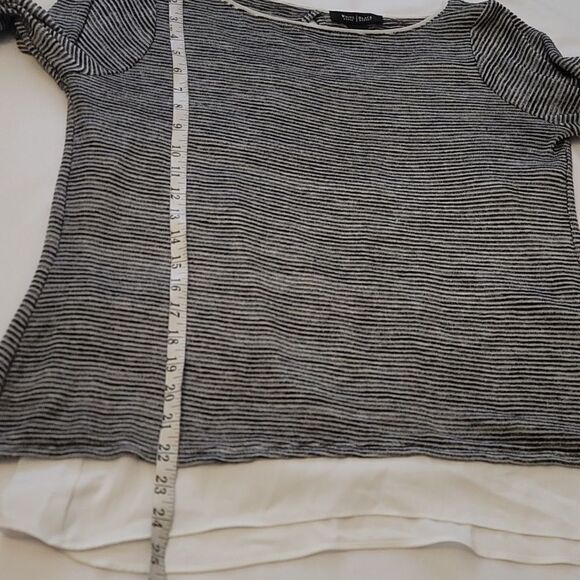 White house black market long sleeve bundle of tops. - Picture 10 of 14